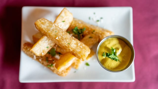 Yuca Frita.